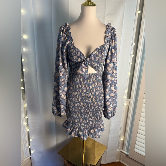 Lulu's Floral Blue Dress - Picture 1 of 8